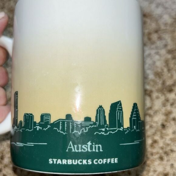 ☕️ Guitar🎸town Austin 2011 LtdEd. Star⭐️bucks Collector Series 16 oz ☕️ - Picture 10 of 17